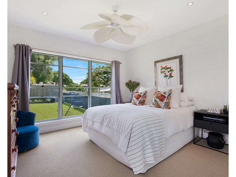 132 Broadwater Road, Mount Gravatt East QLD 4122