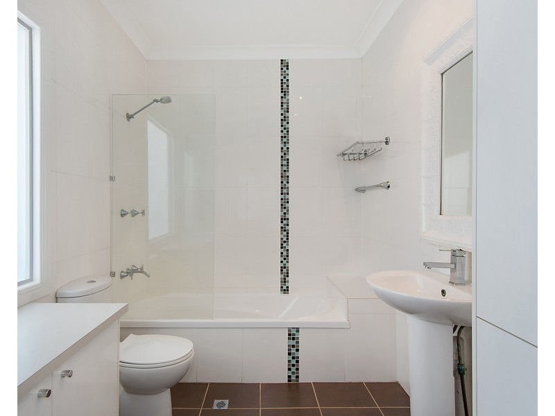 132 Broadwater Road, Mount Gravatt East QLD 4122