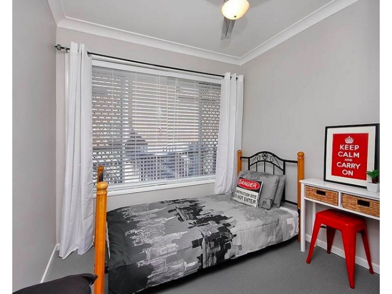 17 Holder Street, Wishart QLD 4122