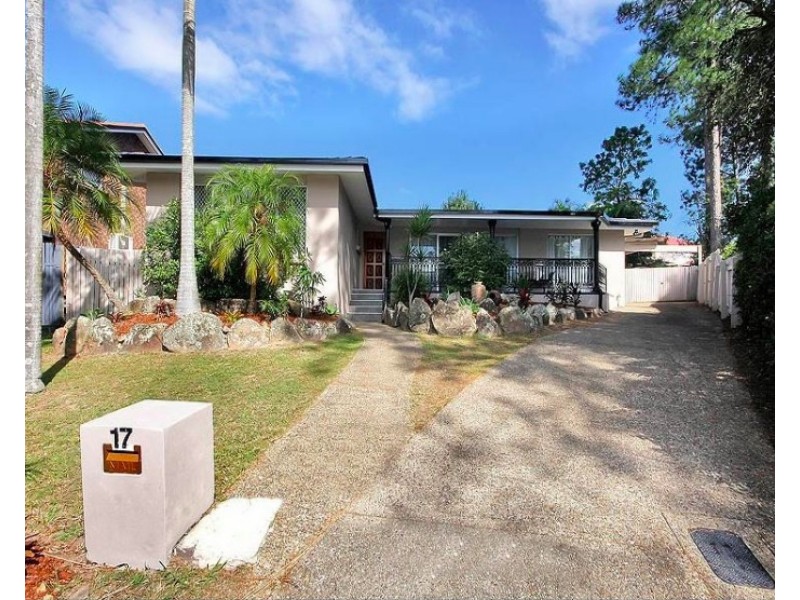 17 Holder Street, Wishart QLD 4122