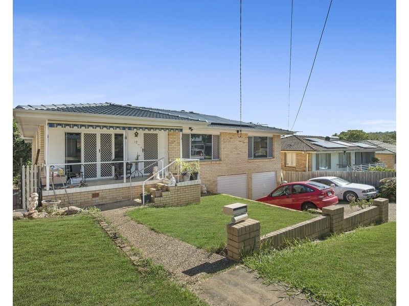 12 Menkira Street, Mansfield QLD 4122