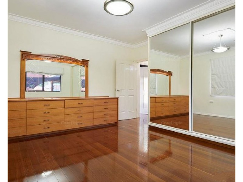 124 Marshall Road, Holland Park West QLD 4121