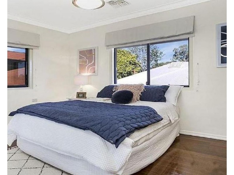 124 Marshall Road, Holland Park West QLD 4121