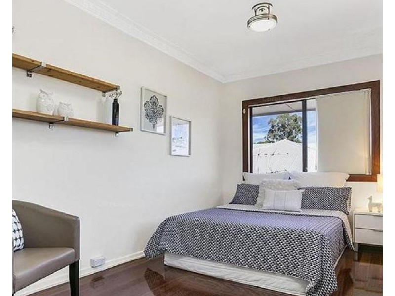 124 Marshall Road, Holland Park West QLD 4121