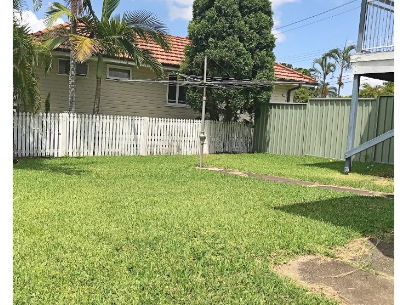 2/1654 Logan Road, Mount Gravatt QLD 4122