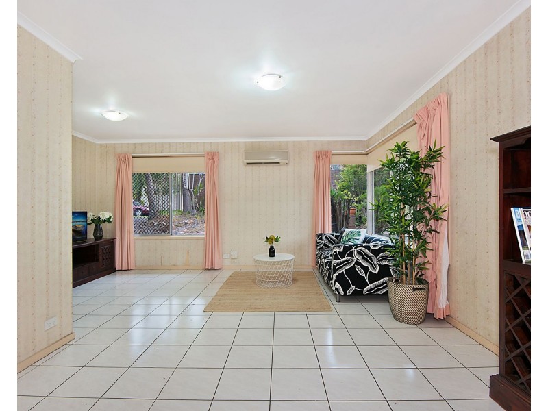 12 Hagen Street, Upper Mount Gravatt QLD 4122