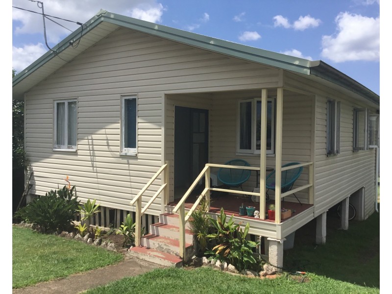 11 Amega Street, Mount Gravatt East QLD 4122