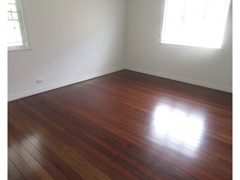 16 Tudor Street, Mount Gravatt QLD 4122