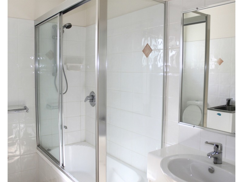 1/56 Crest Street, Mount Gravatt QLD 4122