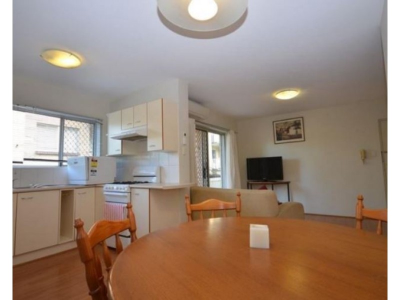 1/7 Lomond Street, East Brisbane QLD 4169