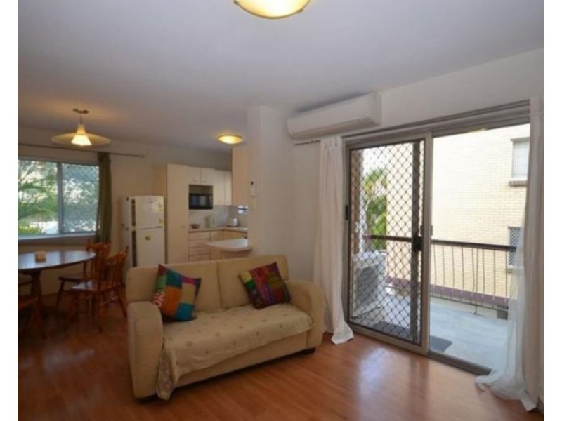 1/7 Lomond Street, East Brisbane QLD 4169