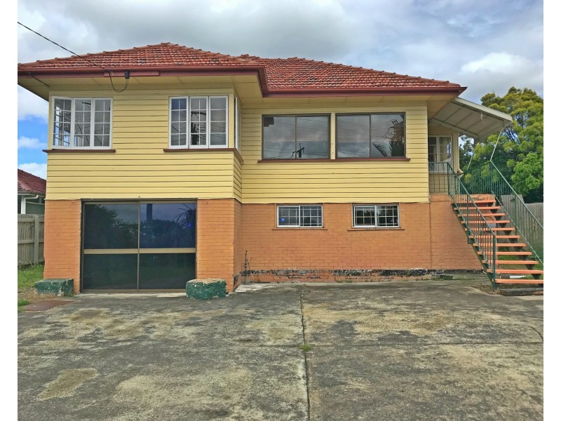 1677 Logan Road, Upper Mount Gravatt QLD 4122