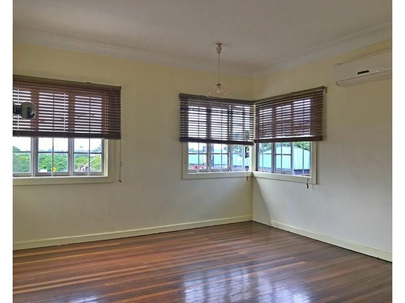 1677 Logan Road, Upper Mount Gravatt QLD 4122