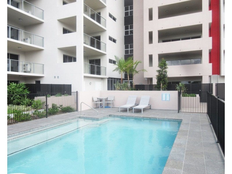 8/2242 Logan Road, Upper Mount Gravatt QLD 4122