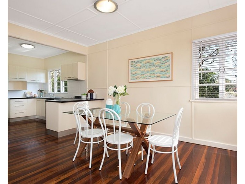 757 Cavendish Road, Holland Park QLD 4121