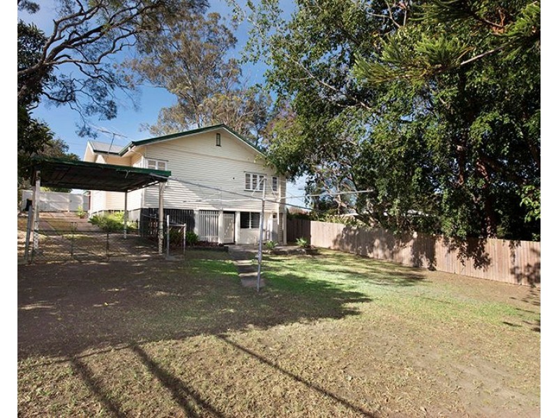 757 Cavendish Road, Holland Park QLD 4121