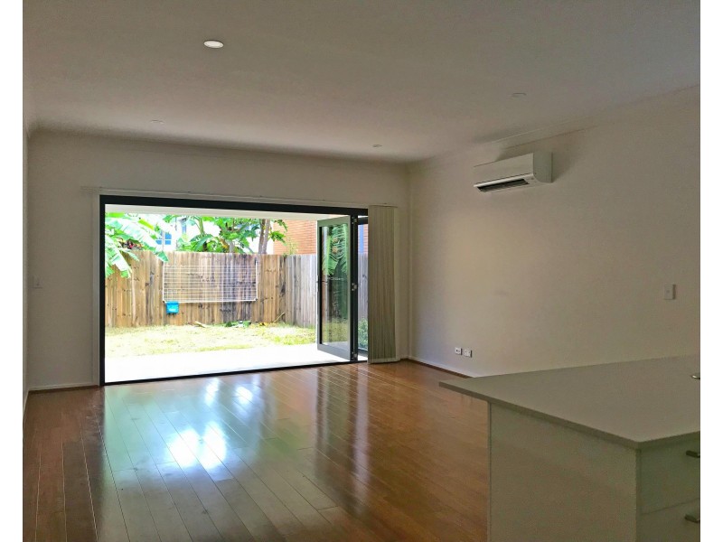 4/40 Rockingham Street, Mount Gravatt QLD 4122