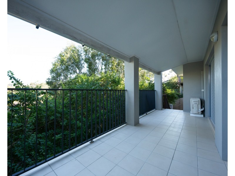 8/54 Hill Crescent, Carina Heights QLD 4152