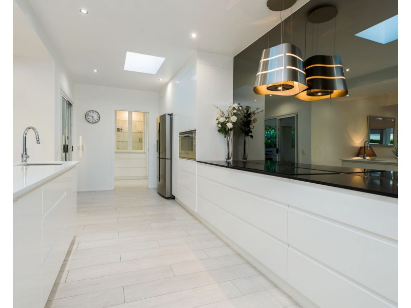 29 Coneyhurst Crescent, Carindale QLD 4152