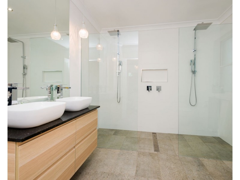 29 Coneyhurst Crescent, Carindale QLD 4152