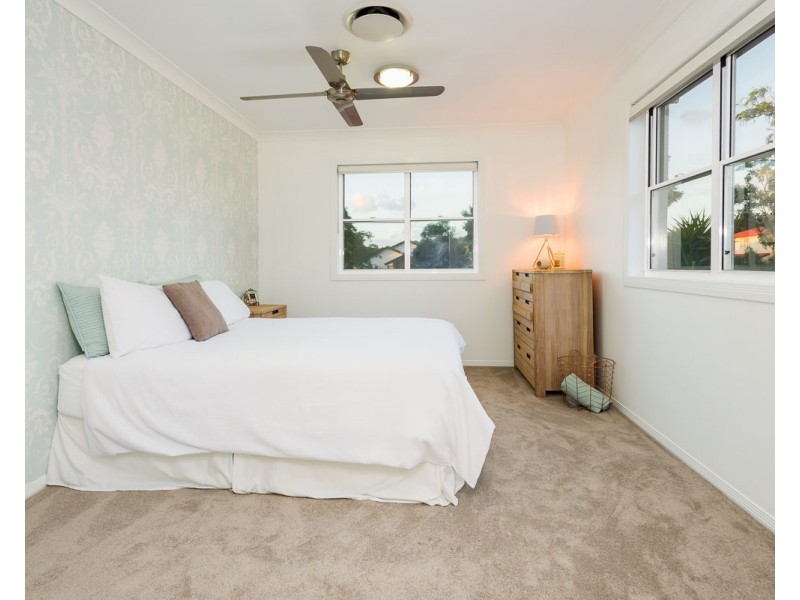 29 Coneyhurst Crescent, Carindale QLD 4152