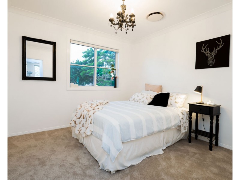 29 Coneyhurst Crescent, Carindale QLD 4152