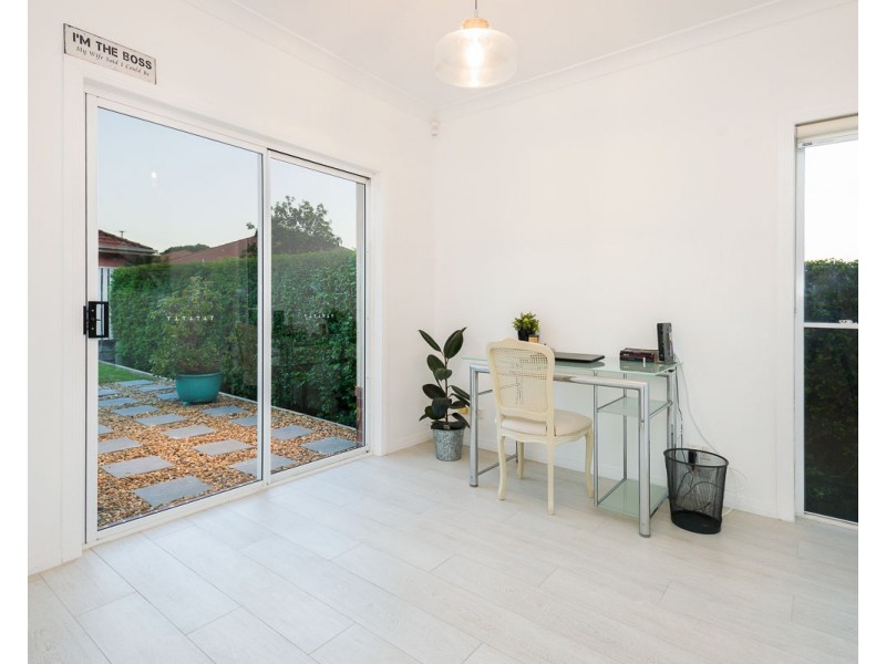 29 Coneyhurst Crescent, Carindale QLD 4152