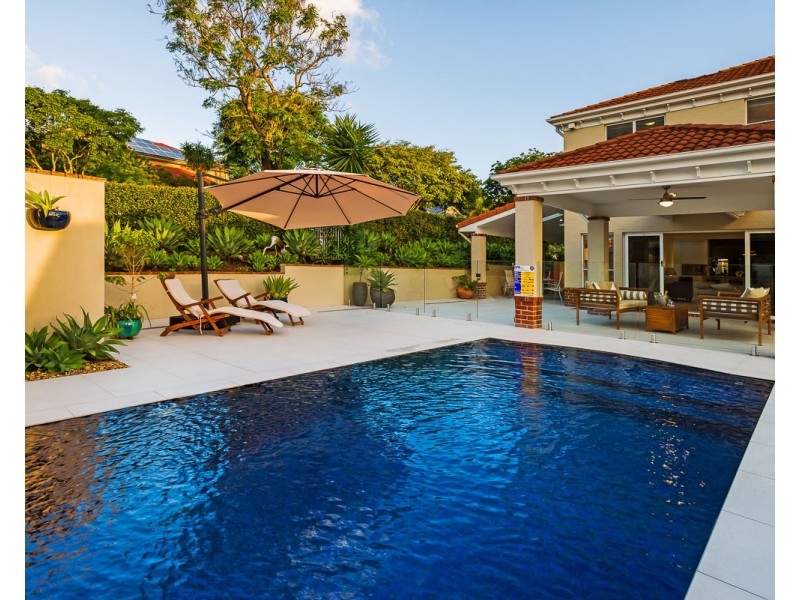 29 Coneyhurst Crescent, Carindale QLD 4152