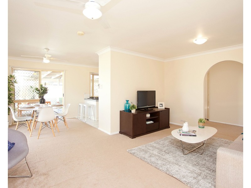 21 Boorala Crescent, Eight Mile Plains QLD 4113