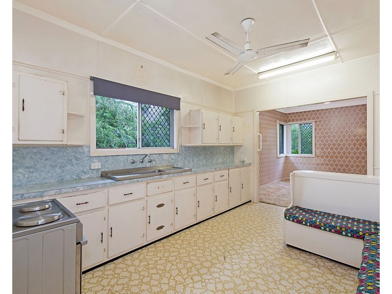 60 Akala Street, Camp Hill QLD 4152