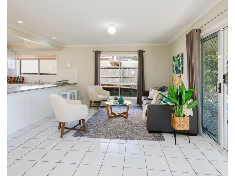 14 Maisie Place, Eight Mile Plains QLD 4113