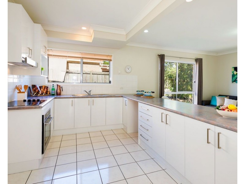 14 Maisie Place, Eight Mile Plains QLD 4113