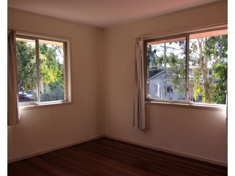 4 Elizabeth Street, Toowong QLD 4066