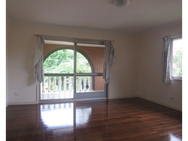 4 Elizabeth Street, Toowong QLD 4066