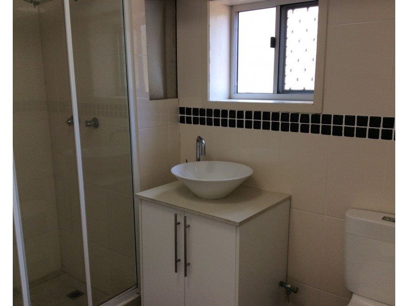 4 Elizabeth Street, Toowong QLD 4066