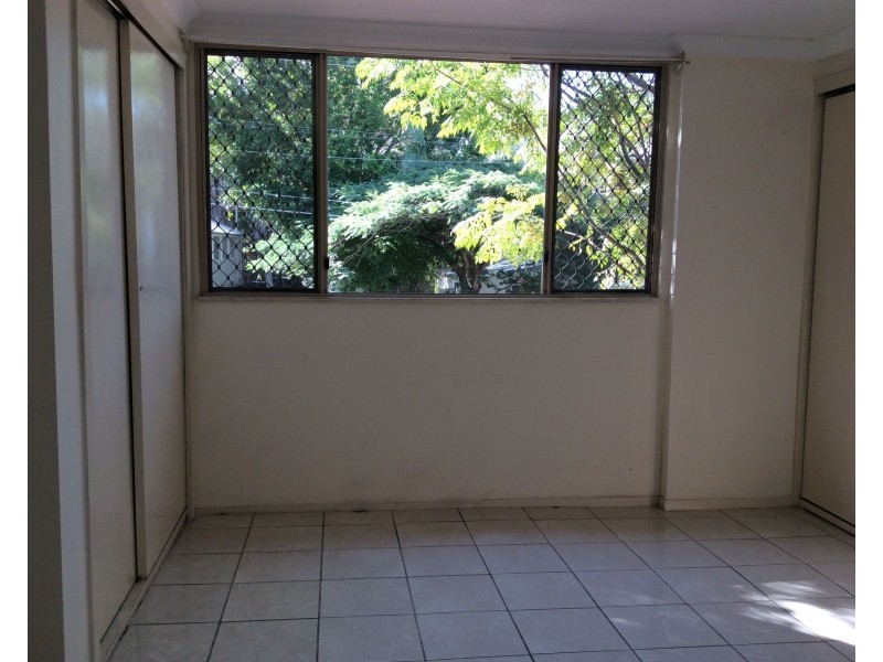 4 Elizabeth Street, Toowong QLD 4066