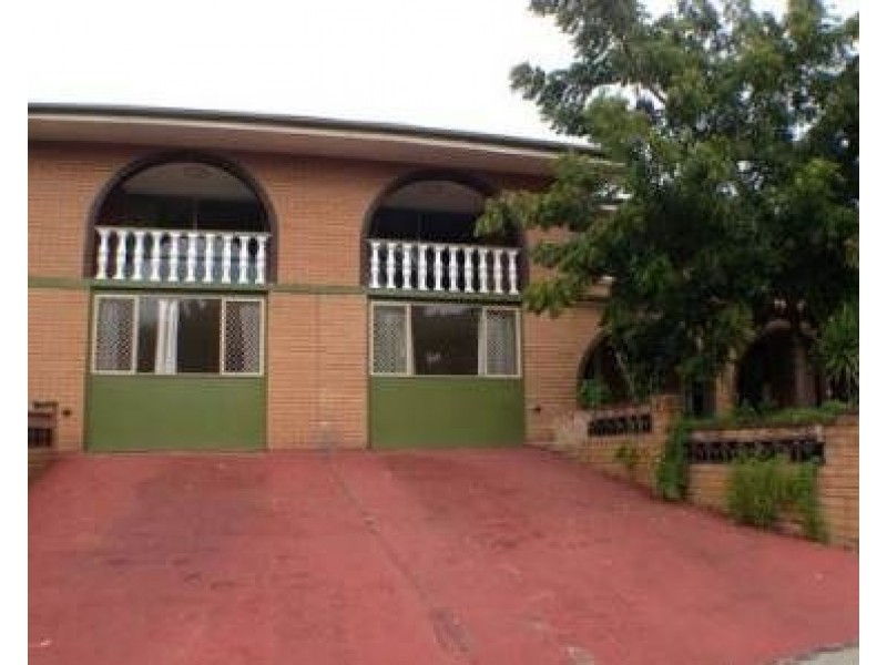 4 Elizabeth Street, Toowong QLD 4066