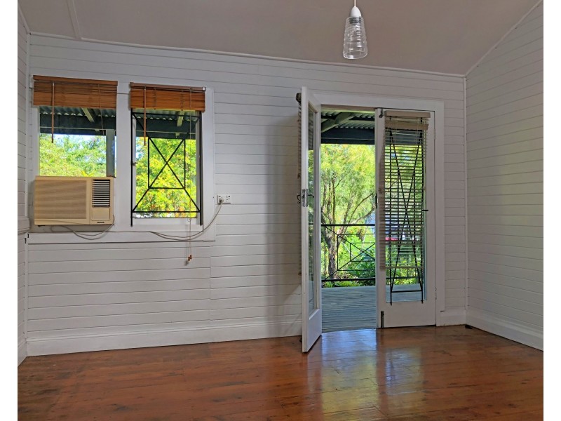 39 London Street, Eight Mile Plains QLD 4113