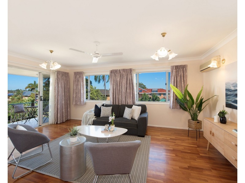 18 Craigview Street, Macgregor QLD 4109
