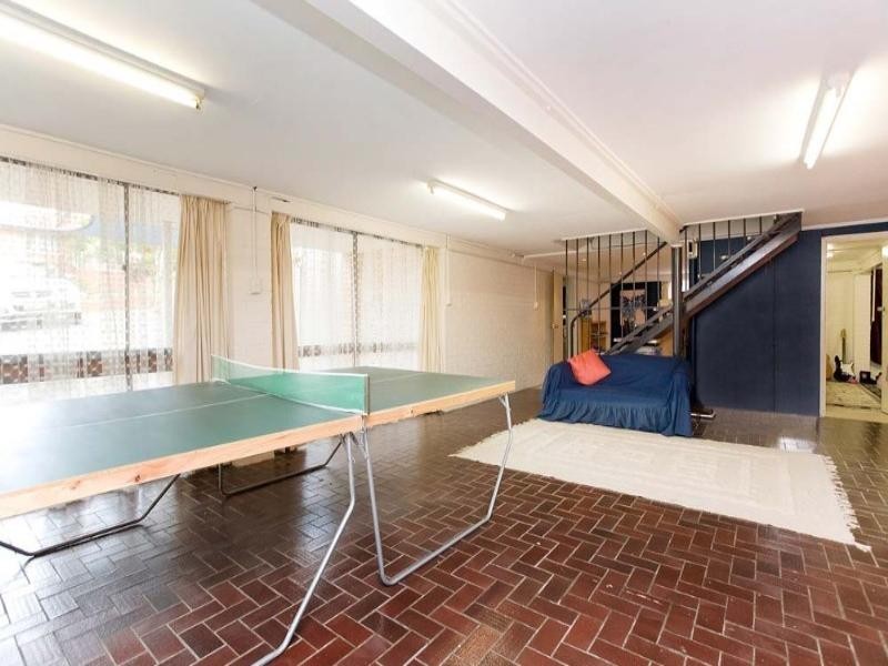 15 Cresthaven Drive, Mansfield QLD 4122