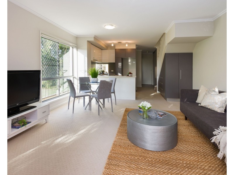 7/123 Barrack Road, Murarrie QLD 4172