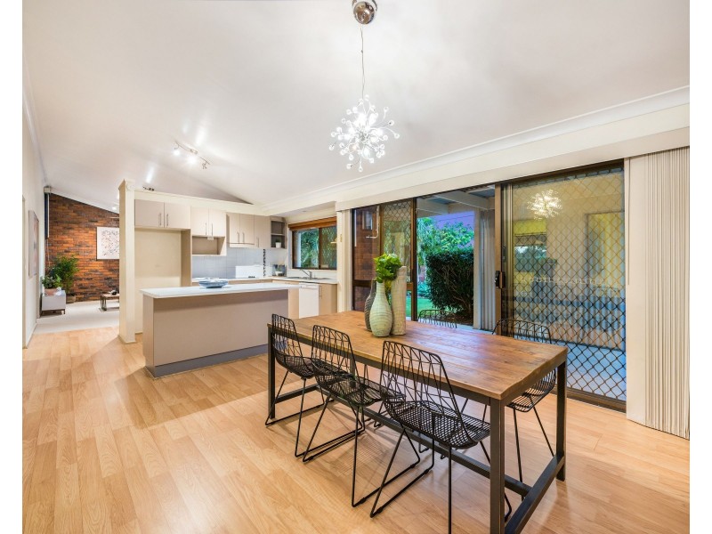 19 Zeeman Street, Rochedale South QLD 4123