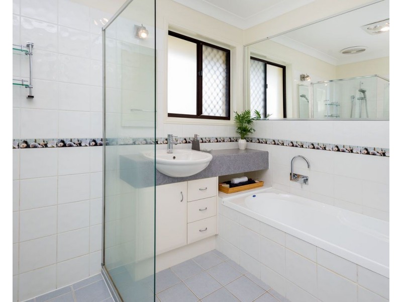 22 Kavanagh Road, Wishart QLD 4122