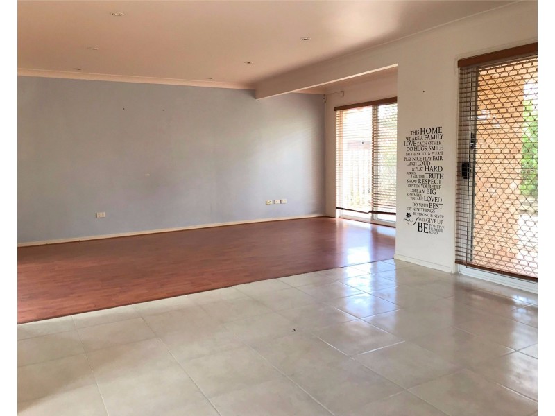 51 Goorari Street, Eight Mile Plains QLD 4113