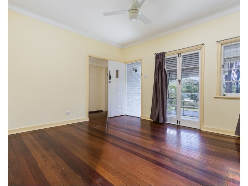 24 Hicks Street, Mount Gravatt East QLD 4122