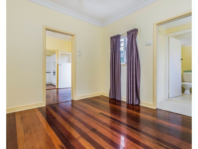 24 Hicks Street, Mount Gravatt East QLD 4122