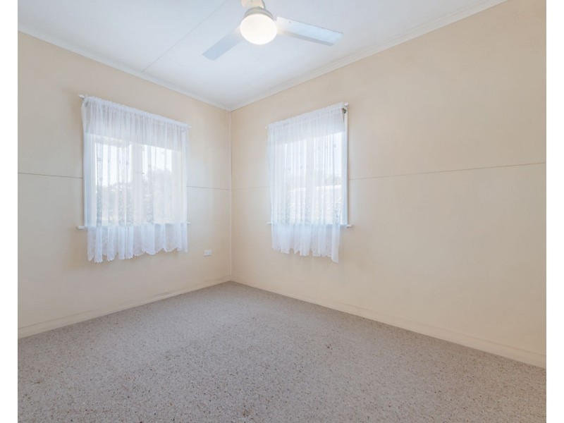 70 Lindwall Street, Upper Mount Gravatt QLD 4122