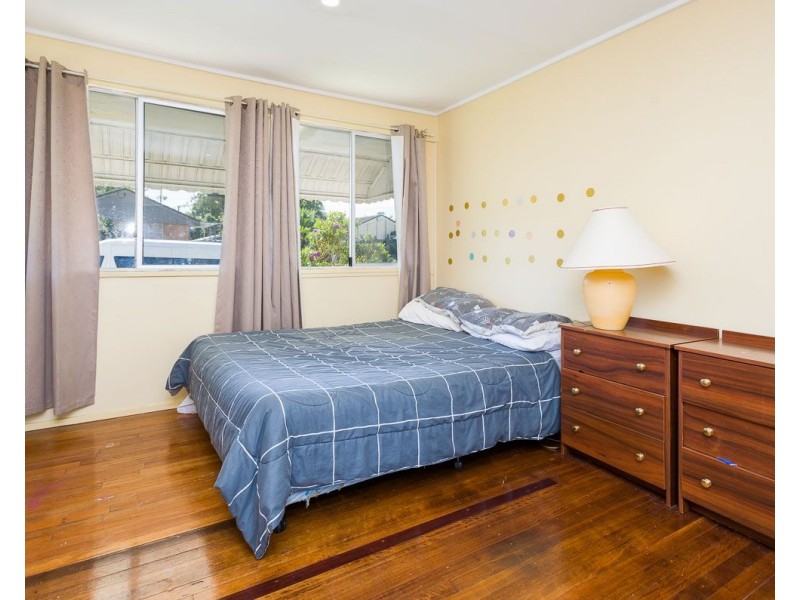 21 Jean Street, Woodridge QLD 4114