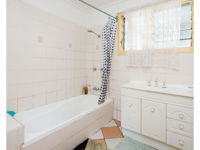 21 Jean Street, Woodridge QLD 4114