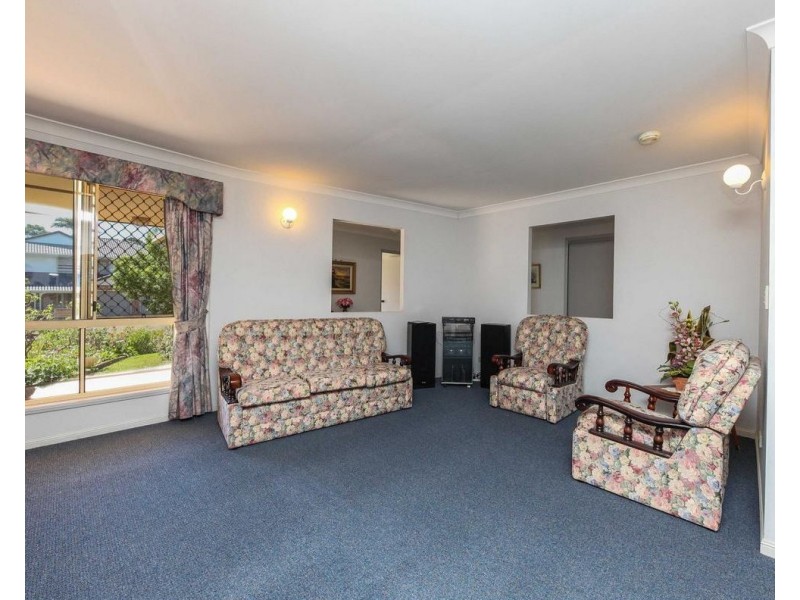 39 Montreal Street, Wishart QLD 4122